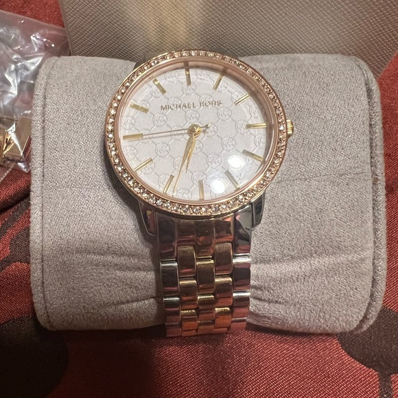 Michael Kors Rose gold and silver